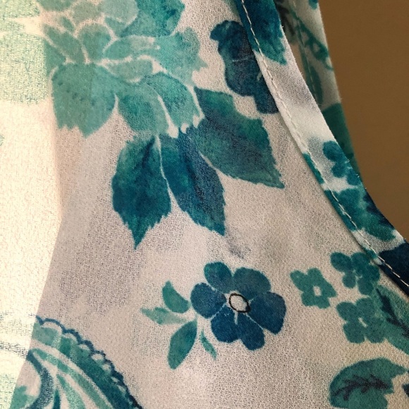 ✨2/$20 *Flawed Torrid Floral Paisley Print Sheer Chiffon Top Blue Plus Size 1X - Picture 6 of 6